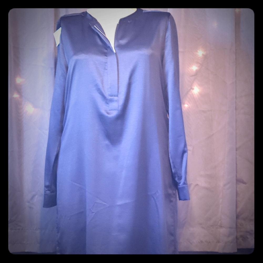 Navy blue dress with tag